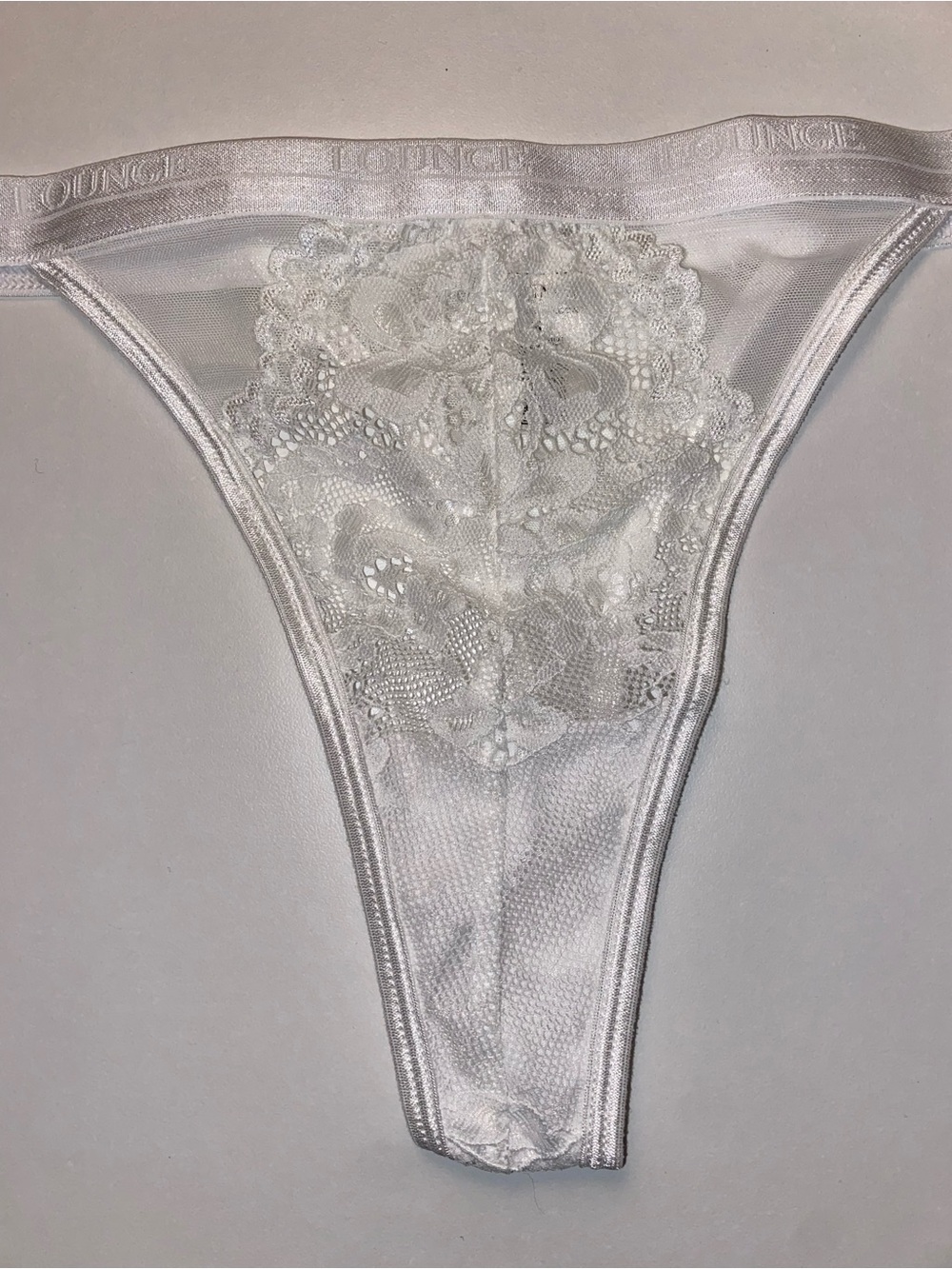 Lounge Lace White Thong Small NWOT